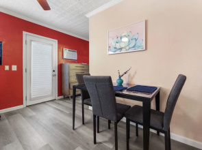 Sequoia Studio w/ Private Patio