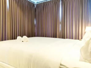 Luxurious 2BR Apartment @Grand Kamala Lagoon