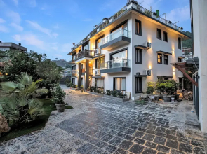 Uma Residence & Suites