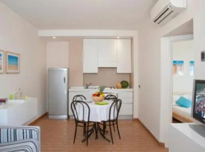 Aris Residence