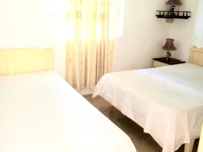 Apartment With 2 Bedrooms in Flic en Flac, With Wonderful Mountain View, Enclosed Garden and Wifi - 300 m From the Beach