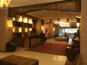 Forbeswood Parklane Suites