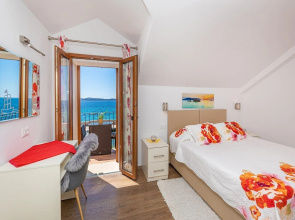 Villa Ana Apartments