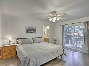 Centrally Located Mt Shasta Home w/ Deck!