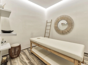 Fexulis Studios & Suites