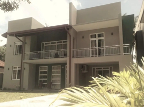 Lanka Lands Holiday Home