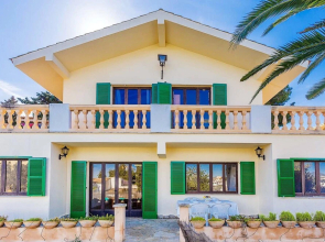 Villa With 5 Bedrooms in Portocolom, With Wonderful City View, Private Pool, Enclosed Garden Near the Beach