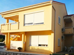 Apartments Lidija