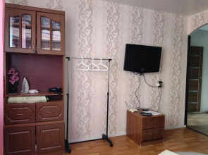 Apartment on 40 let Pobedy street 114