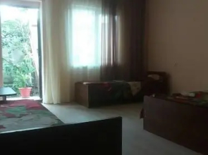 Guest House Oktyabrskaya 71