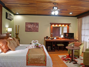 Volcano Lodge Hotel & Thermal Experience