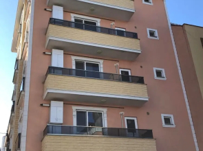 Heaven Golden Apartment