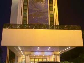 Gemini Continental Lucknow