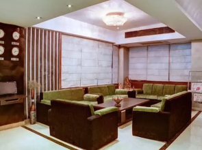 Treebo Corporate Suites Sector 62