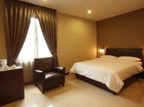 Rail Hotel