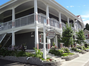 Auberge Pres du Lac