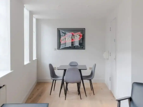 Dolls House - Farringdon - by Frankie Says