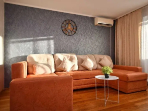 Daily, st. Molokova, 50