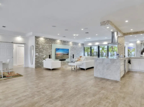 Lynora's Luxe Estate Modern Design