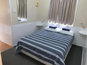 Barrack Point Holidays