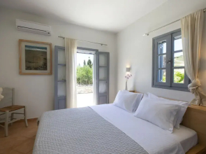 Villa Anemos