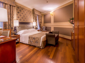 Grand Visconti Palace