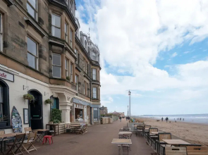 Luxury Apartment - Portobello