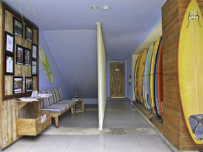 Bliss Surfer Hotel Legian