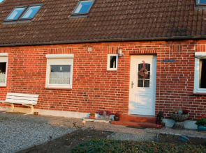 Ferienwohnung "Strand Hus 2"