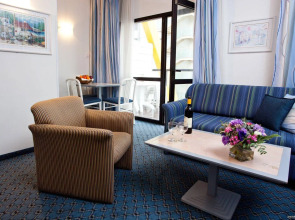 Best Western Regency Suites