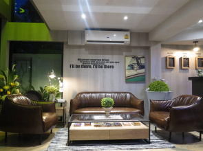 Sleep Walker Poshtel - Hostel