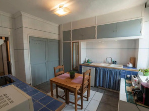 Appartement de 2 Chambres au 1er Etage