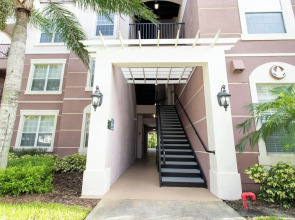 Magnificent 2 Bedroom Apartment Vista Cay Resort 107