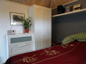 Första parkett, 50m till strand