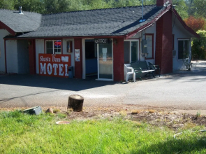 Shasta Dam Motel