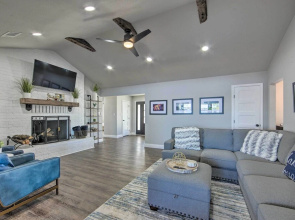 Lakefront Gun Barrel City Home w/ 5 Acres!