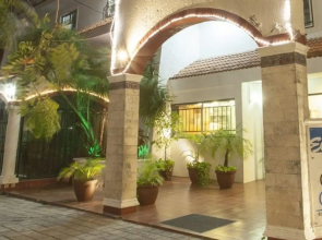 Hotel Colonial Cancun