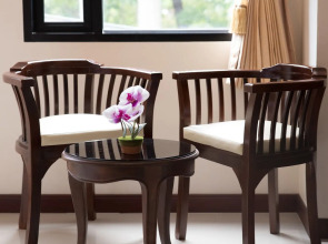 True Siam Rangnam Hotel