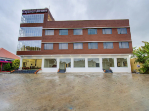 Capital O 46840 Gajanan Heritage And Resort