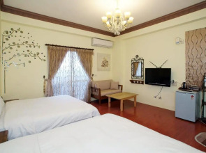 Rose Rider Guesthouse