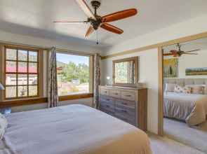 Magnificent Ouray Home w/ Deck & Mountain Views!