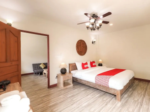 Oyo 361 Relax Garden House