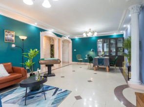 Qing Apartment Chungking Express