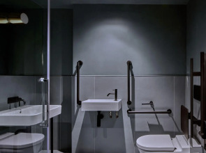 Buckle Street Studios by Locke, Aldgate