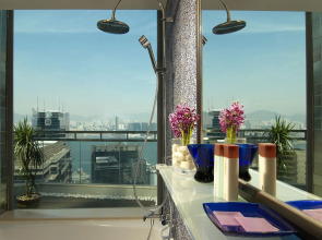 Lan Kwai Fong Hotel @ Kau U Fong