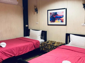 Noom Guesthouse