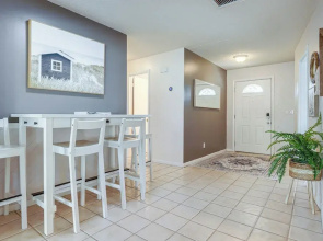 Pool, Game Room & Fire Table: Stuart Oasis