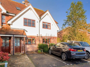 Utopia House