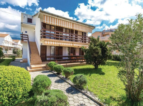 Beautiful Home in Jadranovo With Wifi and 2 Bedrooms