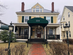 A Cambridge House Inn